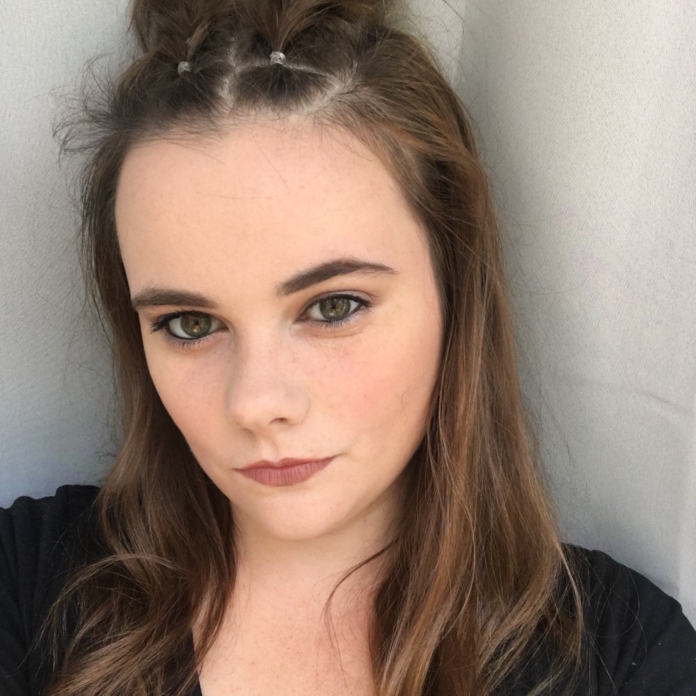 Meet your Posher, Felicia